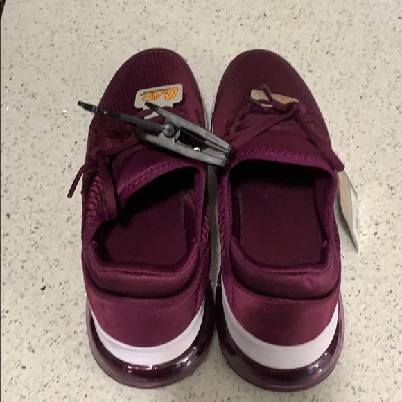 🚫SOLD❌Avia brand new with tags size 9 - Picture 4 of 9